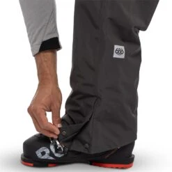 686 Hydrastash Reserve Insulated Jacket + Quantum Thermagraph Bibs 2023