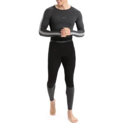 Icebreaker 200 ZoneKnit™ Long-Sleeve Crew + Leggings 2023